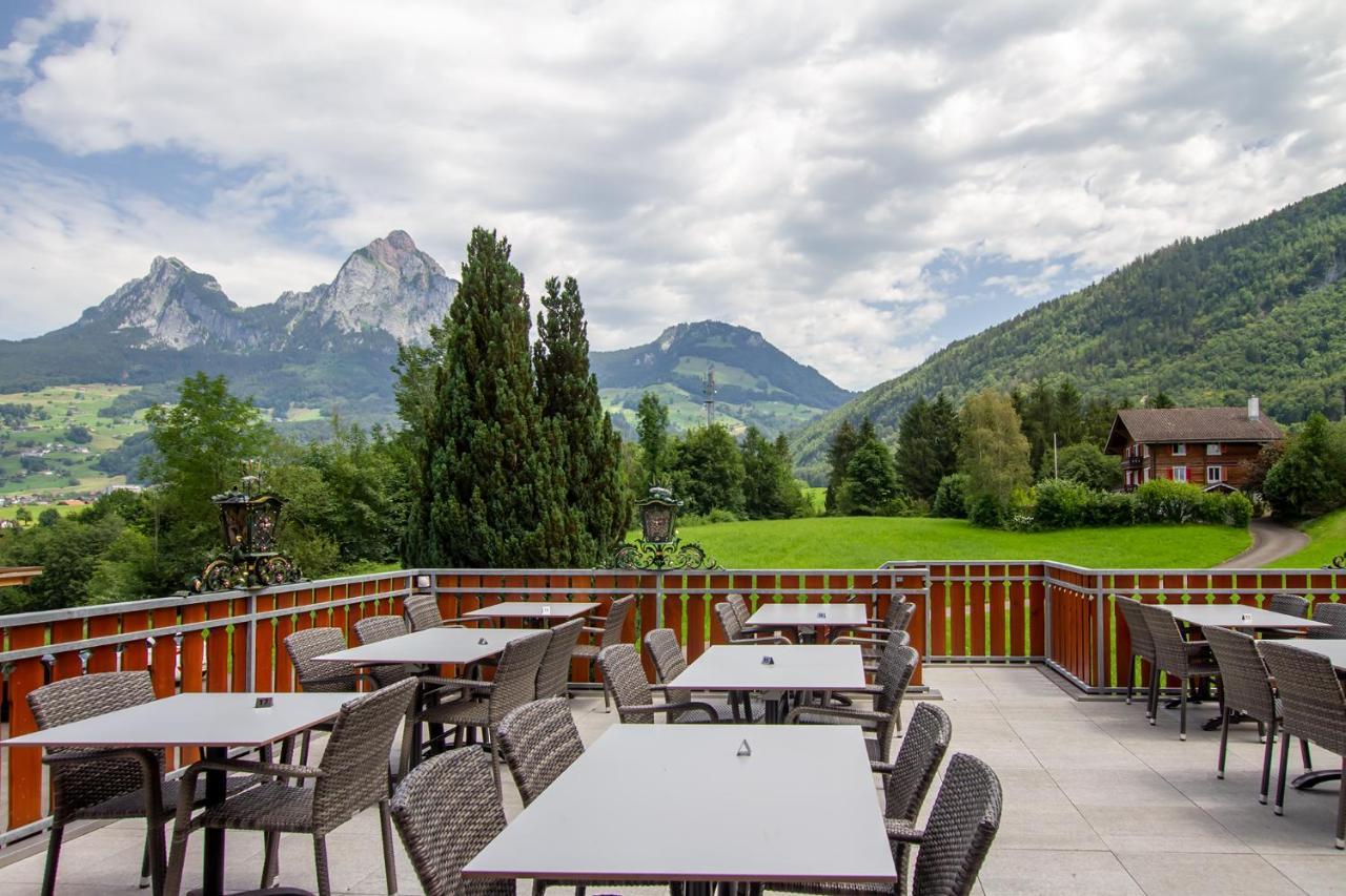 Restaurant Pension Betschart Schwyz Exteriör bild